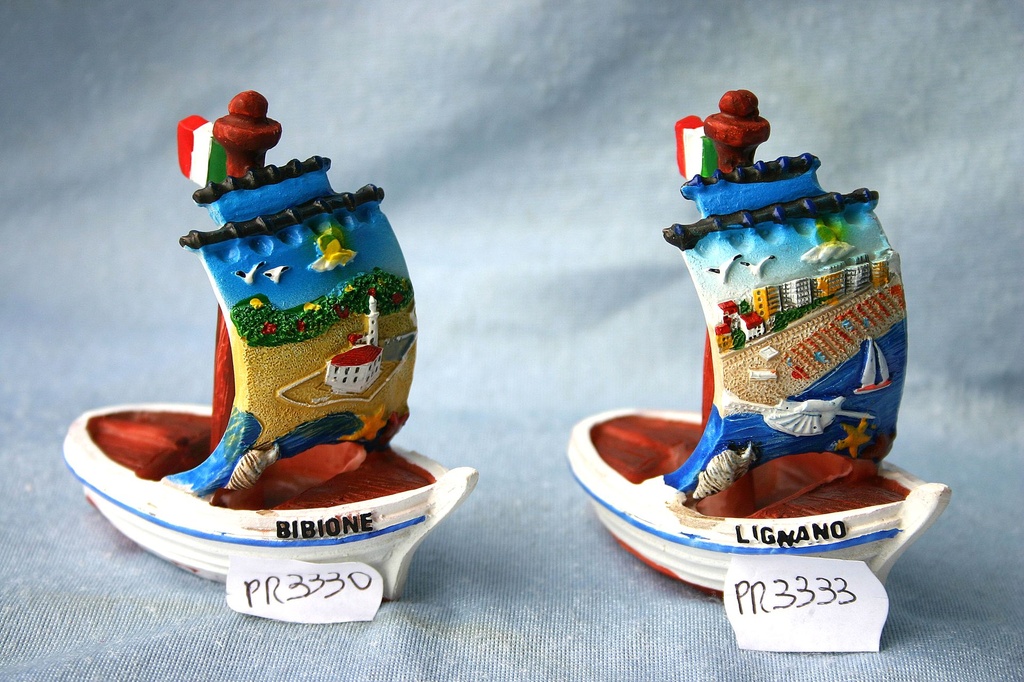 BARCHETTA D'APPOGGIO PICCOLA LIGNANO 