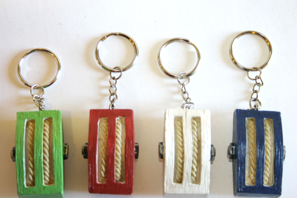 PORTACHIAVE RESINA CORDA 