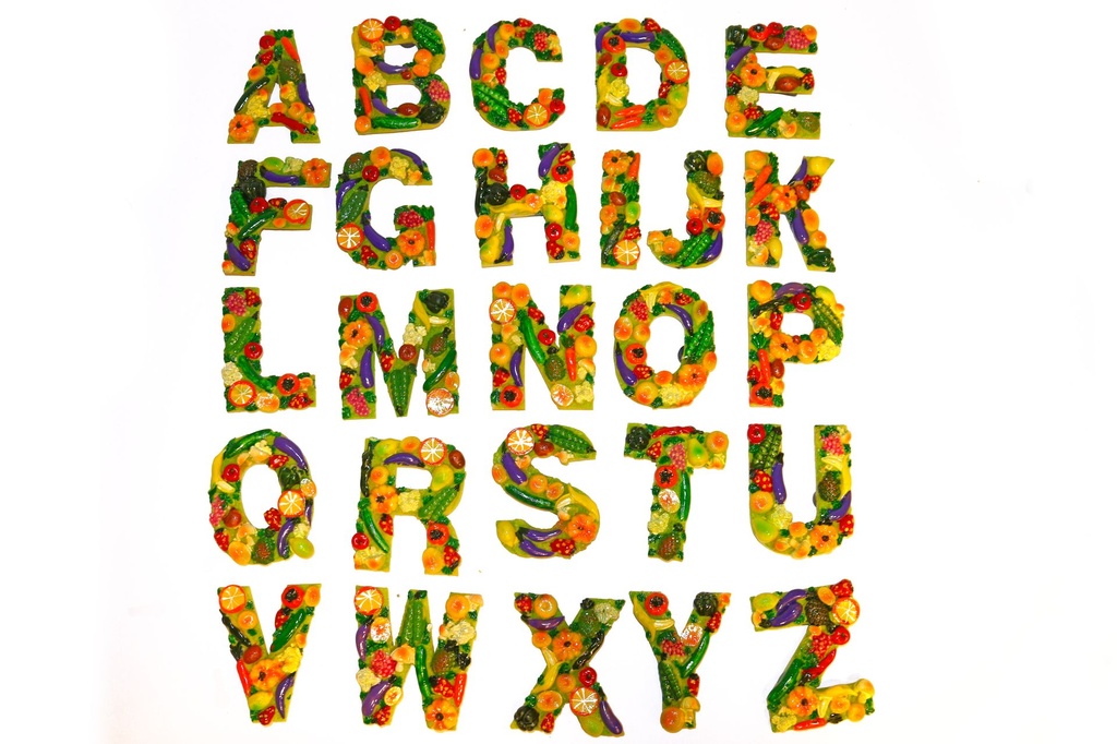 MAGNETE RESINA LETTERE ASS 