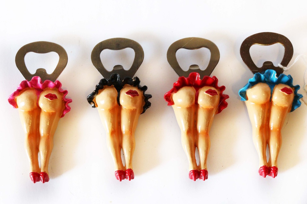 OTVARAČ ZA BOCE MAGNET