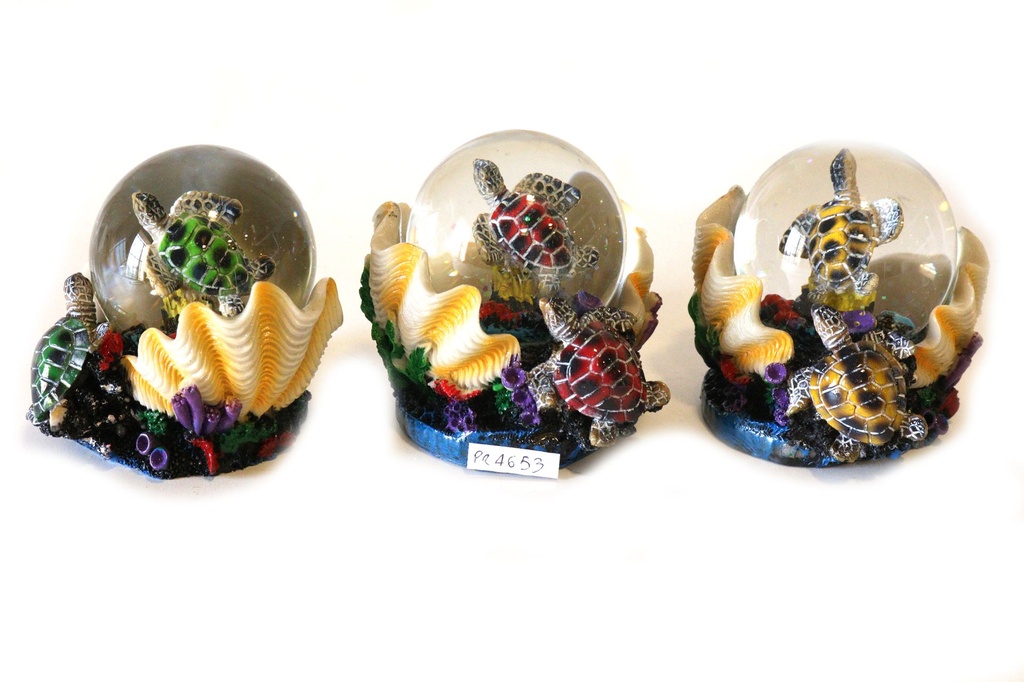 SNJEŽNA KUGLA OD SMOLE