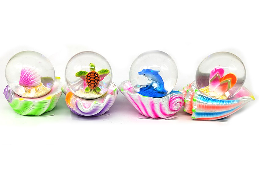 SNJEŽNA KUGLA OD SMOLE