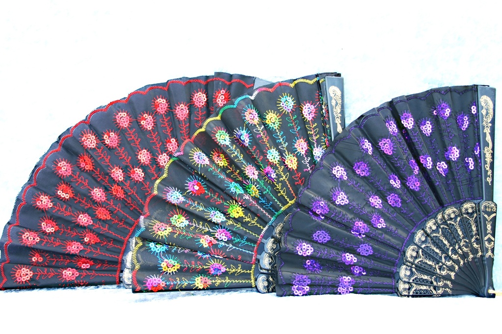 VENTAGLIO PAILLETTES COL ASS 