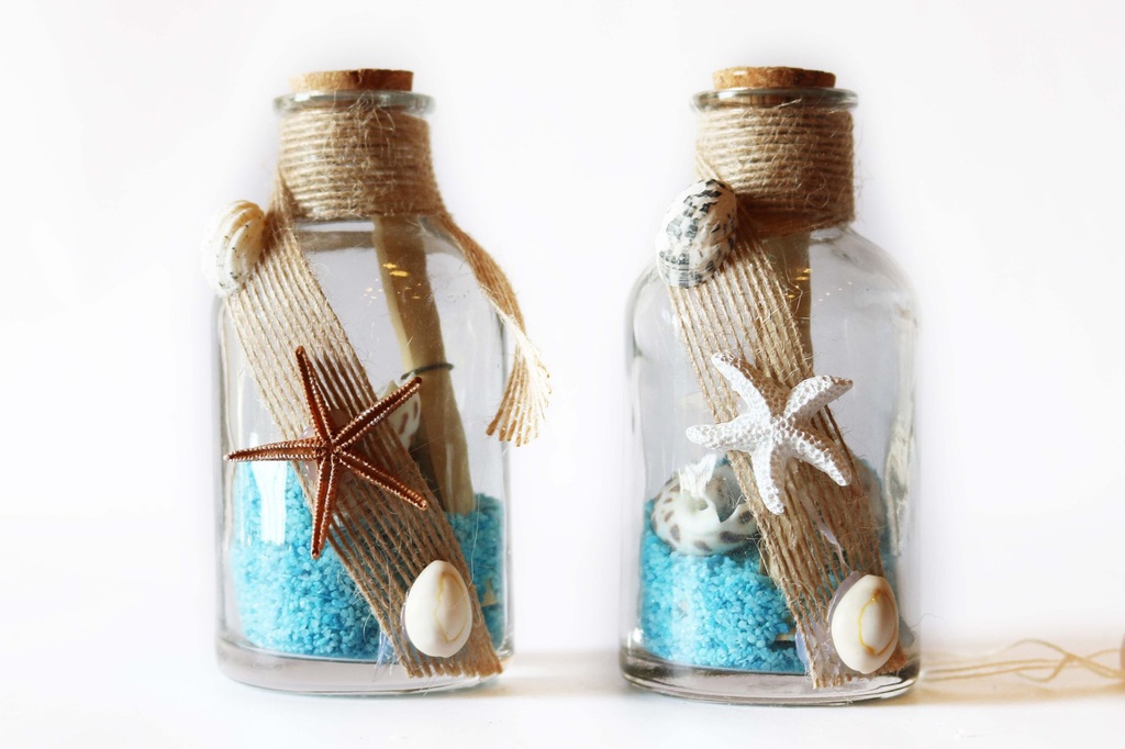 BOTTIGLIE VETRO C/SABBIA+CONCH 4 MOD H 11.5 CM 